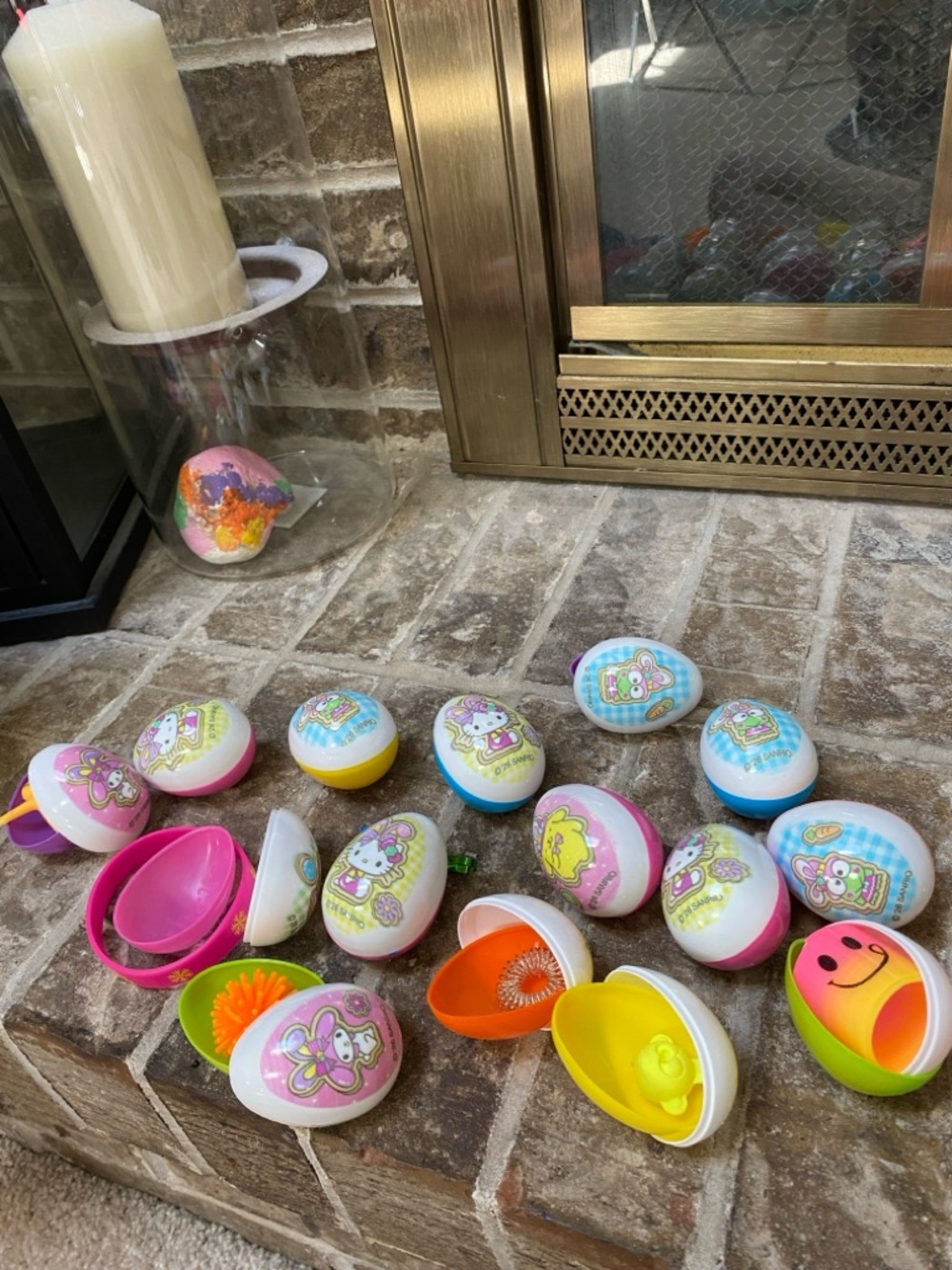 Filled Easter Basket Boucle Bunny with Pink Sanrio Hello Kitty Eggs and NEW Toys - Picture 3 of 10